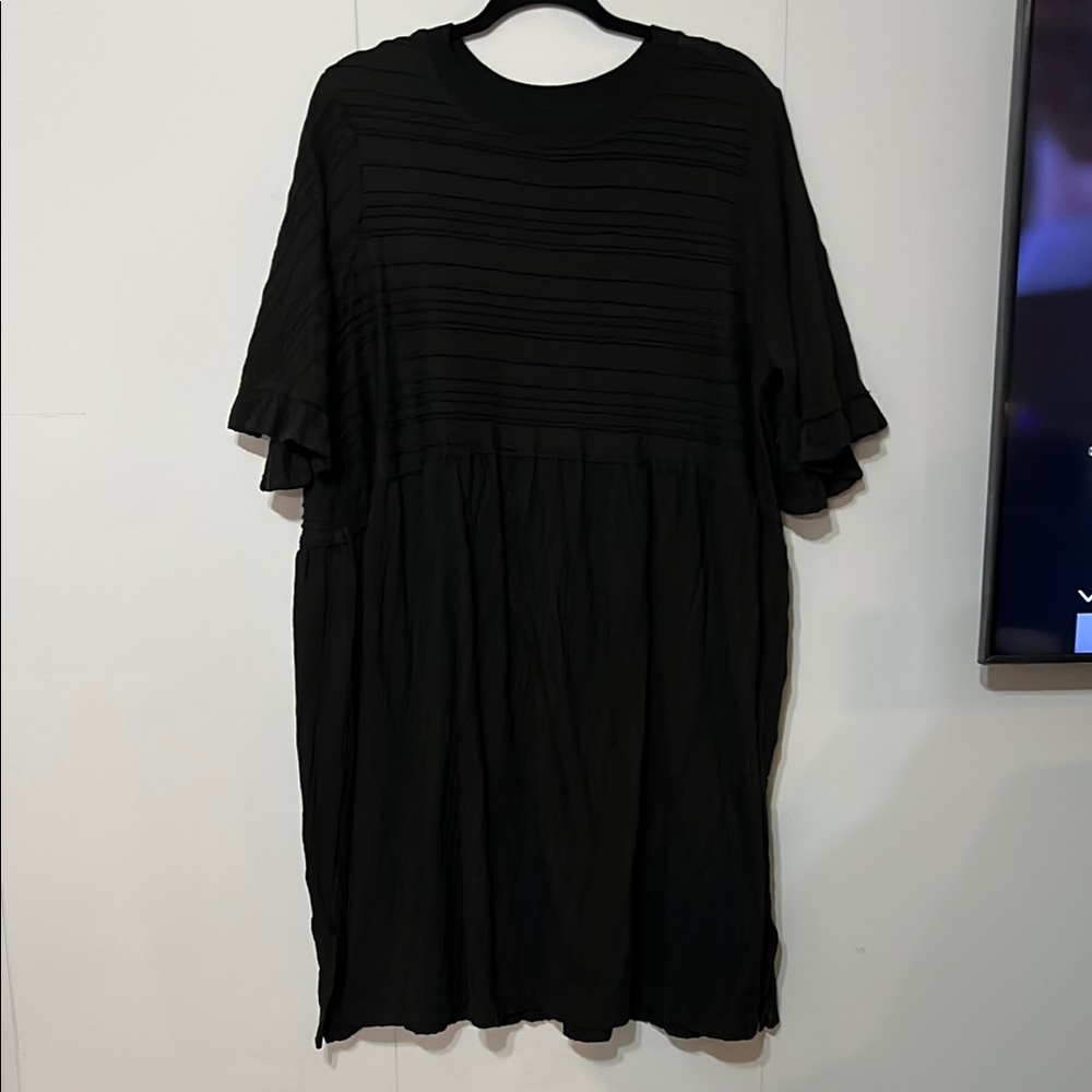 Terra & Sky Black Ruffled Mini Dress Casual Crew Neck